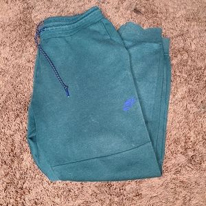 Nike tech joggers